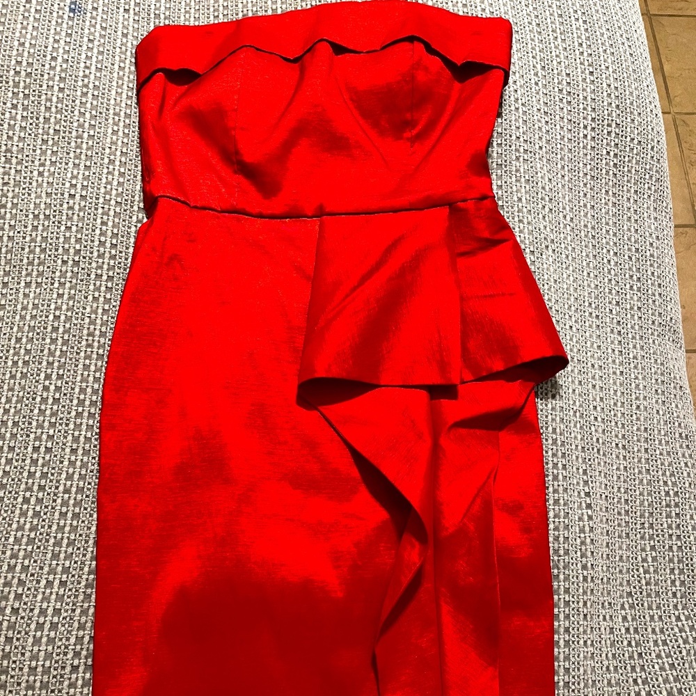 STRAPLESS RED CALVIN KLEIN TAFFETA DRESS SIZE 8